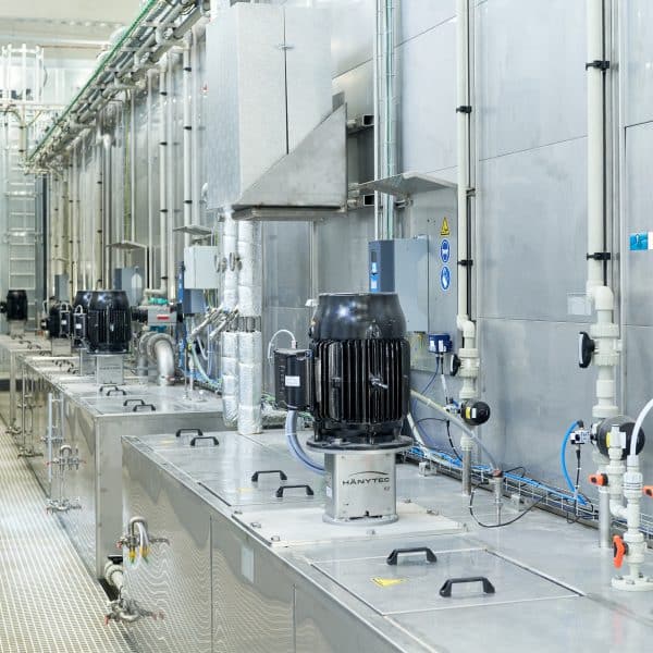 Sprühvorbehandlung einer Beschichtungsanlage für Lamellen