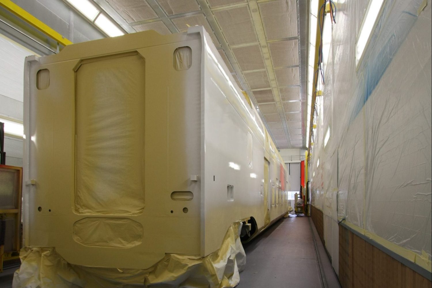 Grossraum Lackierkabinen